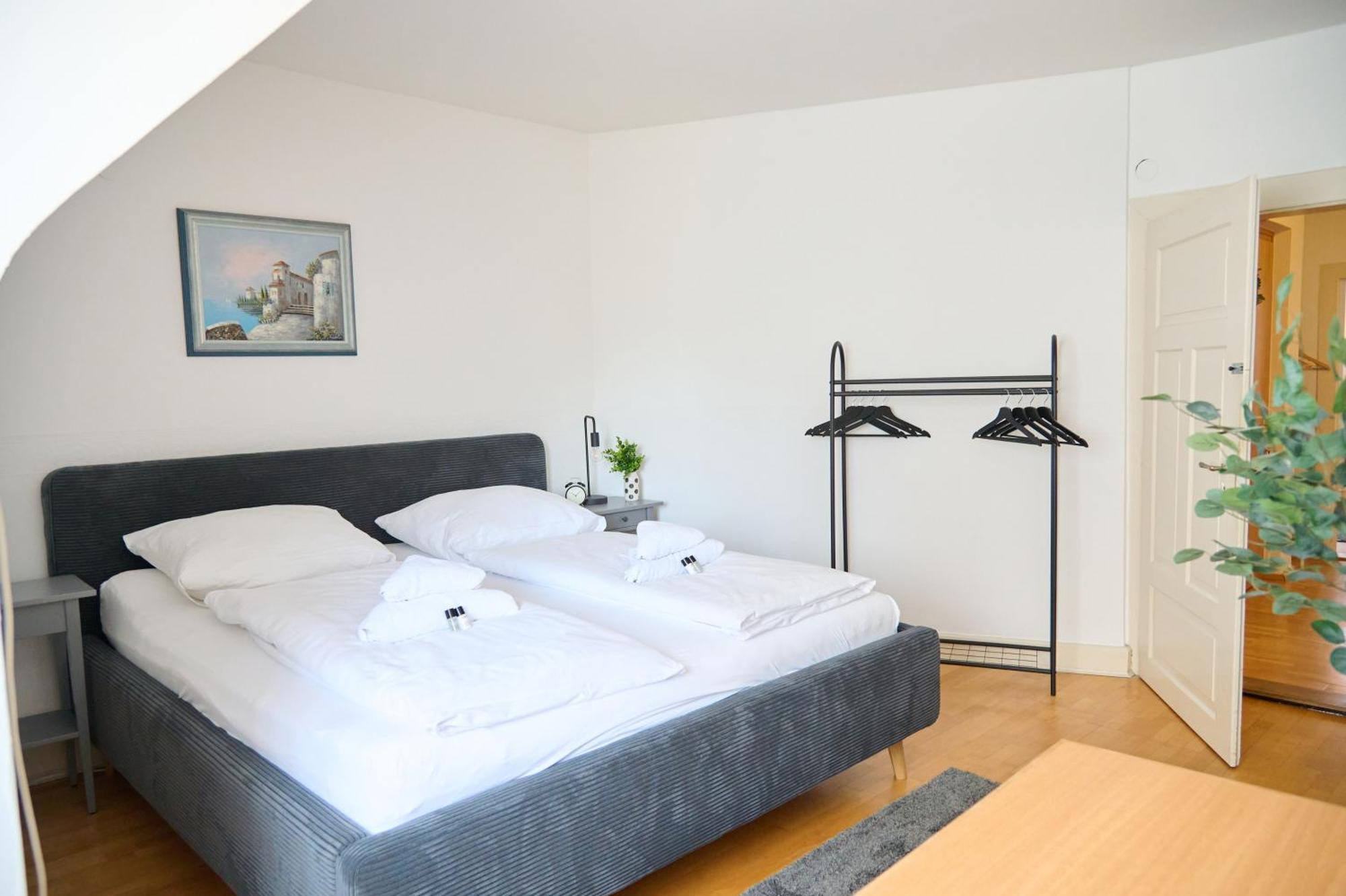 Zentrales Apartment Pfaenderblick Bregenz Exterior photo